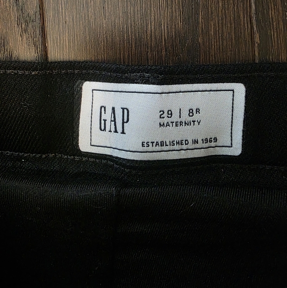 GAP Maternity True Waistband Full Panel UltraSoft Baggy Jeans - Picture 2 of 5